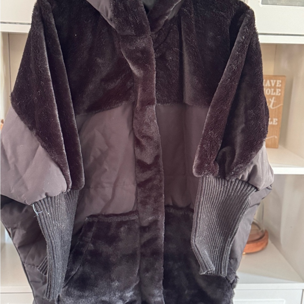 Ladies jacket - Picture 4 of 9